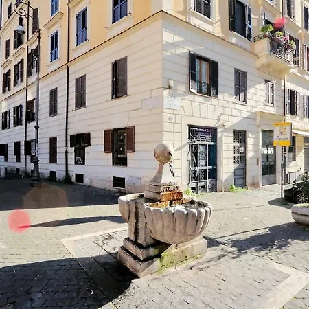 Colosseum Apartment